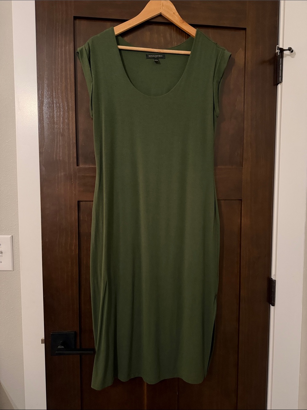 Olive Green Scoop Neck Maxi Dress